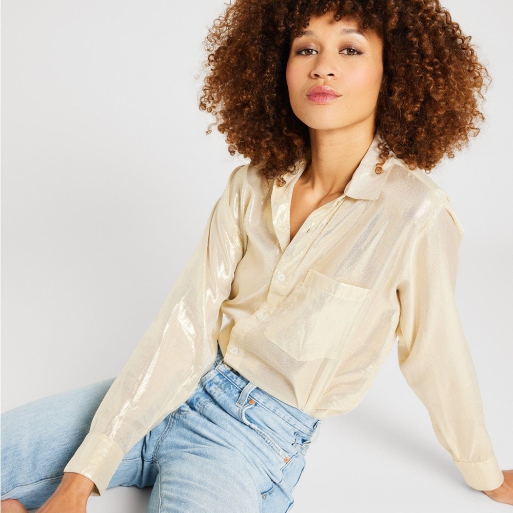 NWT Mille Sofia Button Down